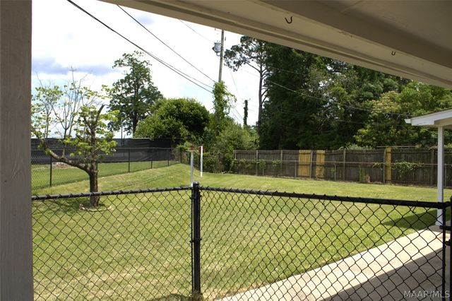 1010 Coliseum Boulevard, Montgomery, AL 36109