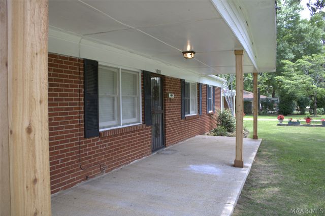 1010 Coliseum Boulevard, Montgomery, AL 36109