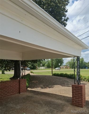 1010 Coliseum Boulevard, Montgomery, AL 36109