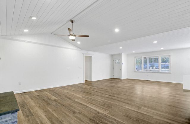 201 Welles Lane, Walterboro, SC 29488