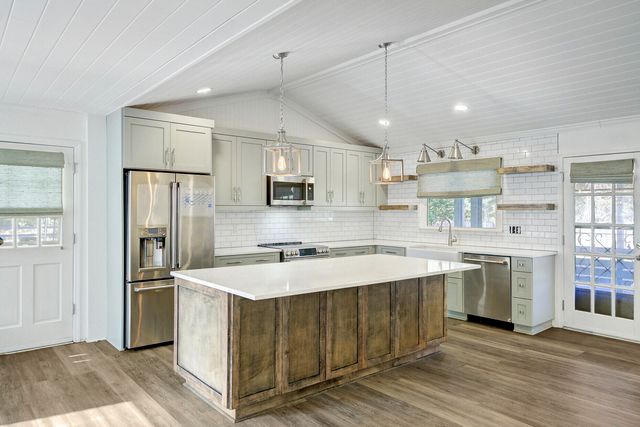 201 Welles Lane, Walterboro, SC 29488