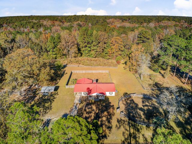 201 Welles Lane, Walterboro, SC 29488