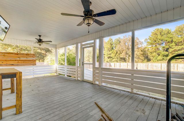 201 Welles Lane, Walterboro, SC 29488