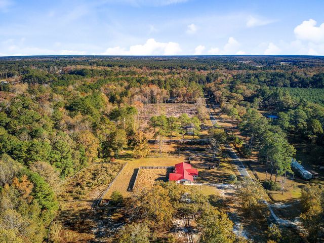 201 Welles Lane, Walterboro, SC 29488