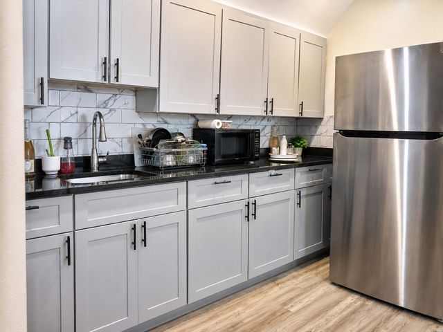 55 Harwood St, Lynn, MA 01904