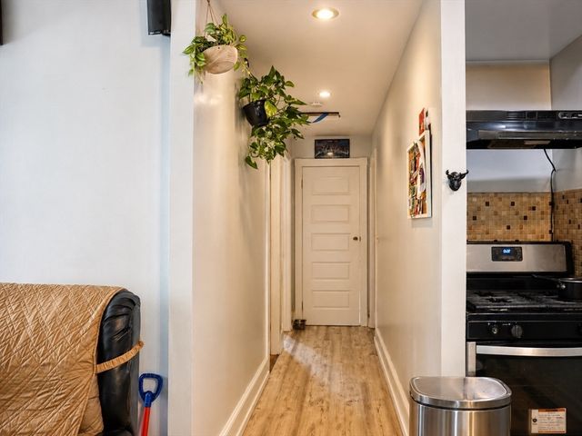 55 Harwood St, Lynn, MA 01904