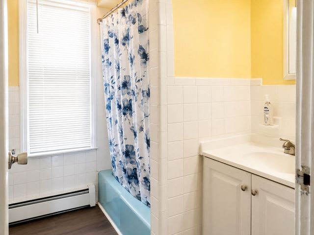 55 Harwood St, Lynn, MA 01904