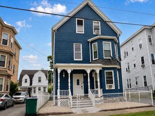 55 Harwood St, Lynn, MA 01904