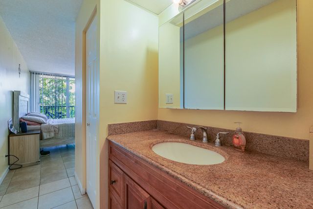 3771 Environ Boulevard 550, Lauderhill, FL 33319