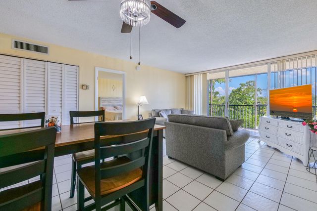 3771 Environ Boulevard 550, Lauderhill, FL 33319