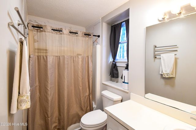 1705 Parkway Street W, Wilson, NC 27893