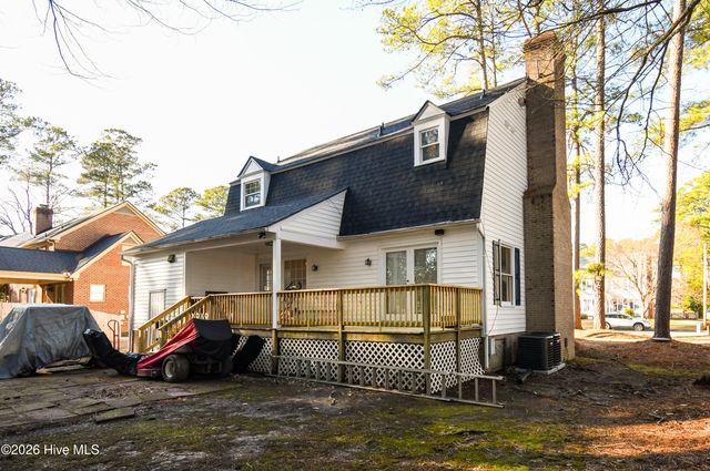 1705 Parkway Street W, Wilson, NC 27893