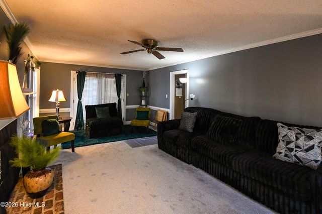 1705 Parkway Street W, Wilson, NC 27893