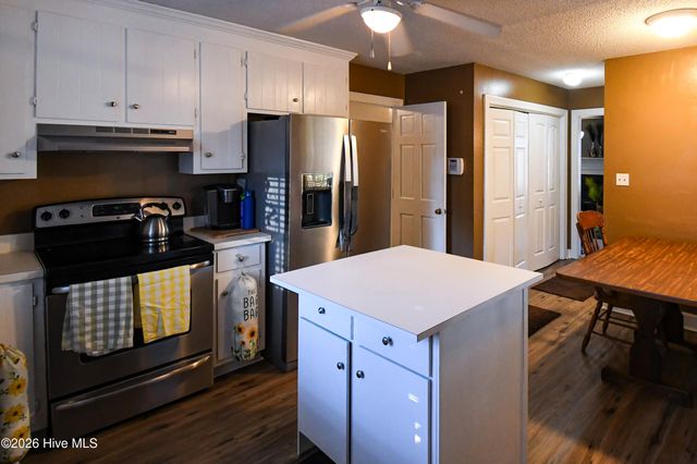 1705 Parkway Street W, Wilson, NC 27893