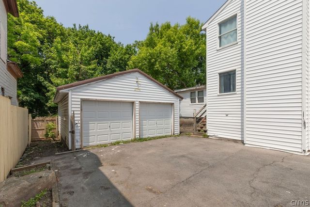 417 Kirkpatrick Street, Syracuse, NY 13208