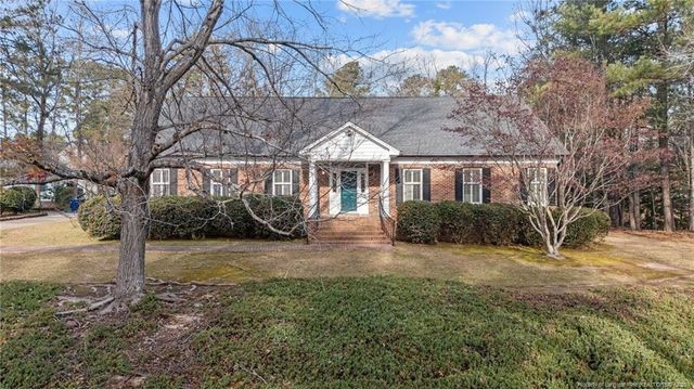 2212 Tanglewood Drive, Sanford, NC 27330