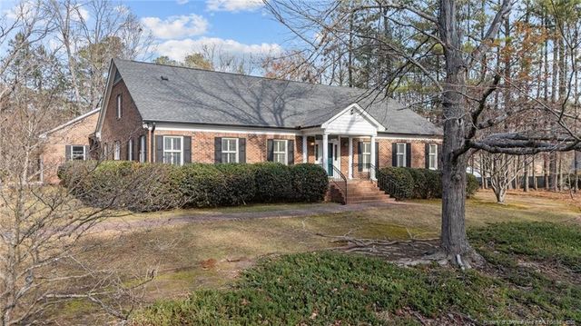 2212 Tanglewood Drive, Sanford, NC 27330