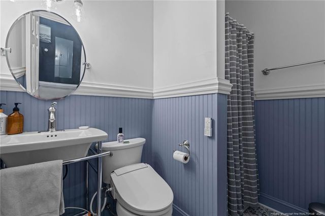 2212 Tanglewood Drive, Sanford, NC 27330