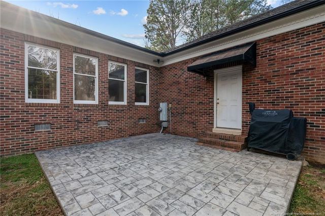 2212 Tanglewood Drive, Sanford, NC 27330