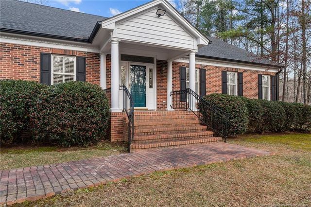 2212 Tanglewood Drive, Sanford, NC 27330