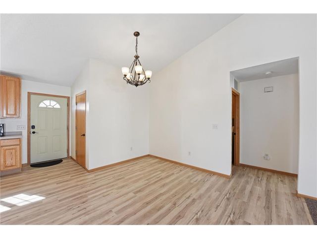 941 W Edge Place #14, New Richmond, WI 54017