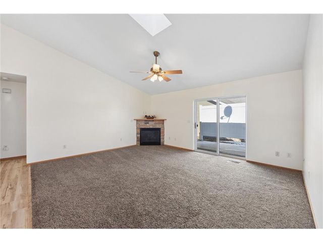 941 W Edge Place #14, New Richmond, WI 54017