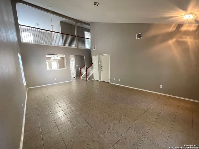 1810 POSSUM WOLF, San Antonio, TX 78245