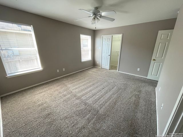 1810 POSSUM WOLF, San Antonio, TX 78245