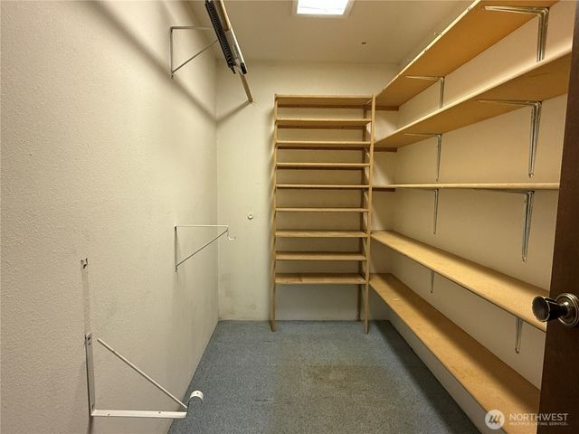 121 E Rhododendron Lane, Union, WA 98592