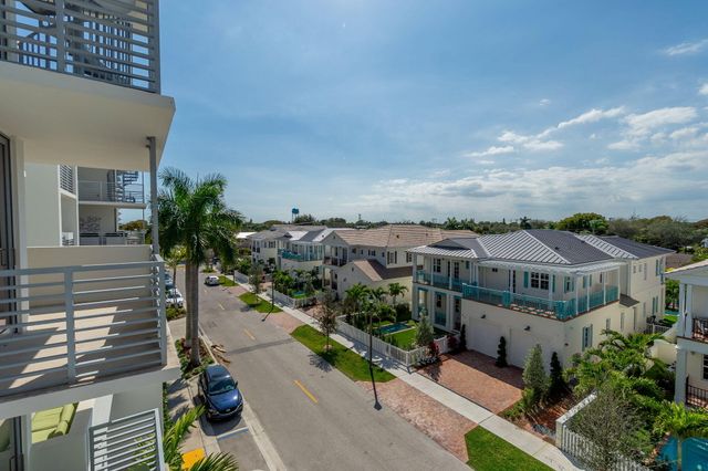 111 SE 1st Avenue 404, Delray Beach, FL 33444
