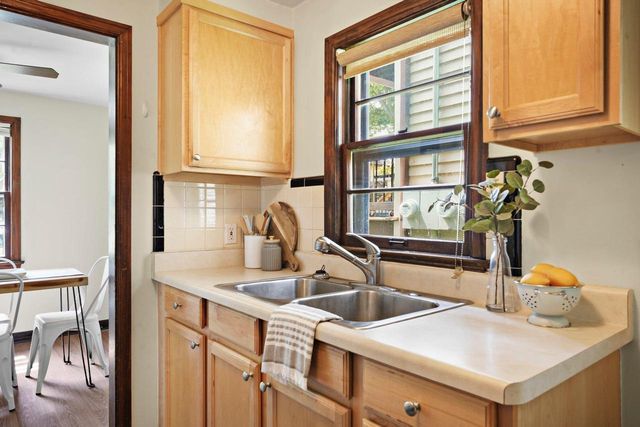 718-720 S Dickinson Street, Madison, WI 53703
