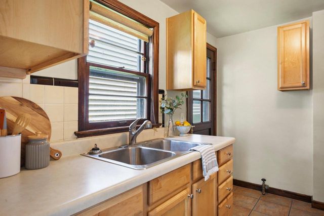 718-720 S Dickinson Street, Madison, WI 53703