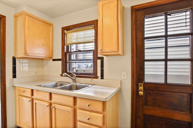 718-720 S Dickinson Street, Madison, WI 53703