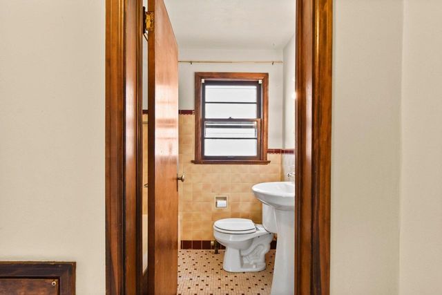 718-720 S Dickinson Street, Madison, WI 53703