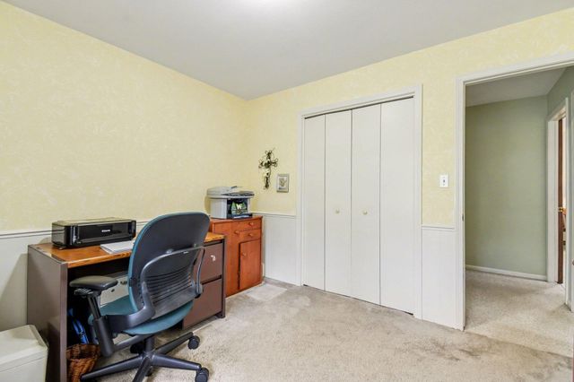 1726 Pinnacle Drive Sw, City Of Wyoming, MI 49519