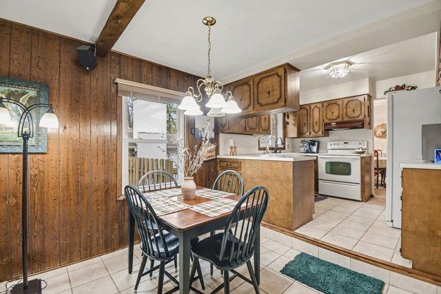 1726 Pinnacle Drive Sw, City Of Wyoming, MI 49519