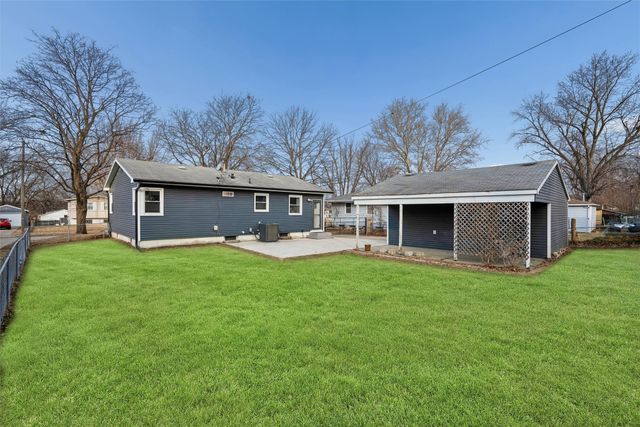 3513 E 38th Court, Des Moines, IA 50317