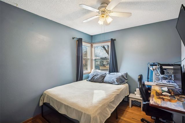 3513 E 38th Court, Des Moines, IA 50317