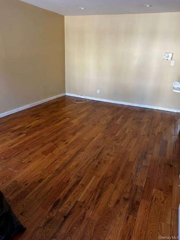 115-20 217 Street, Cambria Heights, NY 11411