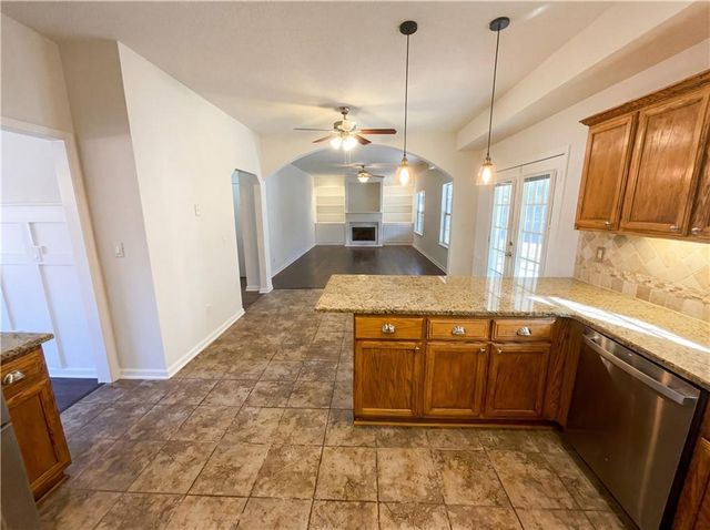 130 Glenwood Court, Hampton, GA 30228