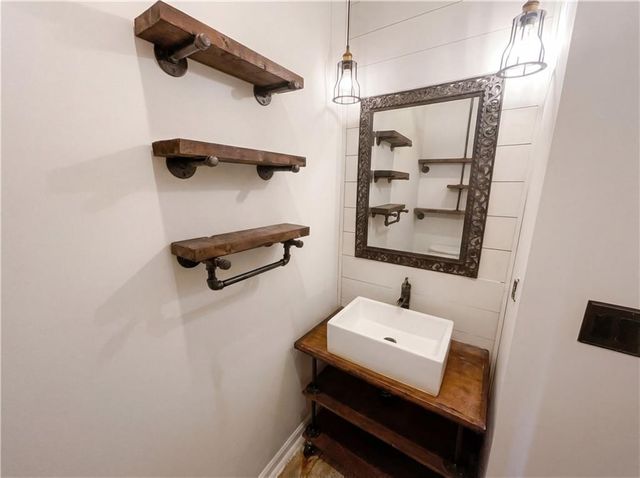 130 Glenwood Court, Hampton, GA 30228