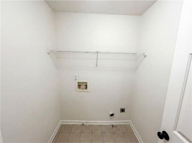 130 Glenwood Court, Hampton, GA 30228