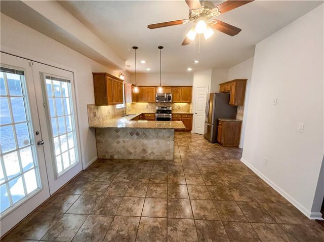 130 Glenwood Court, Hampton, GA 30228