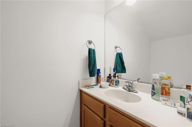 130 Humberside Drive, Kernersville, NC 27284