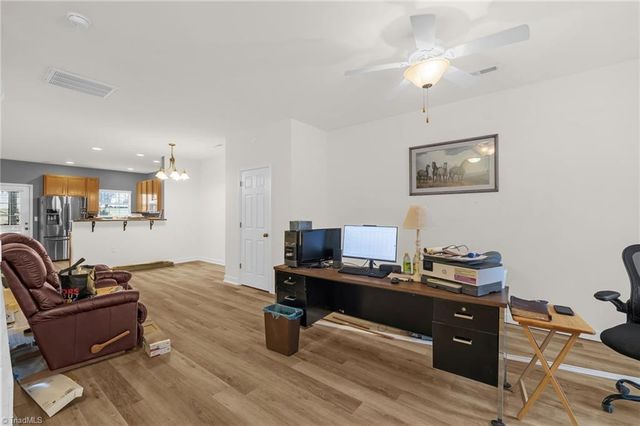 130 Humberside Drive, Kernersville, NC 27284