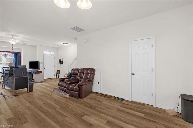 130 Humberside Drive, Kernersville, NC 27284