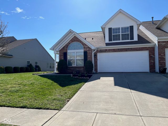 1463 Hamilton Drive, Greenwood, IN 46143