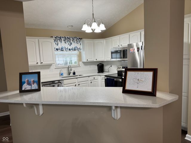 1463 Hamilton Drive, Greenwood, IN 46143