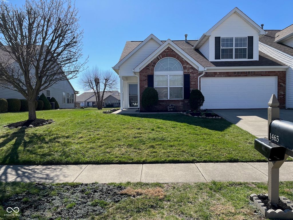 1463 Hamilton Drive, Greenwood, IN 46143