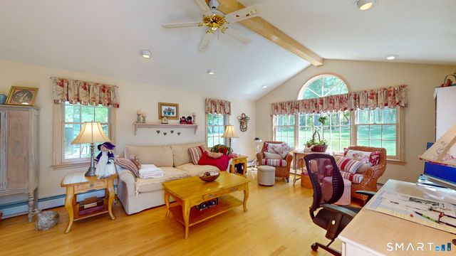 119 Pheasant Run, Newington, CT 06111